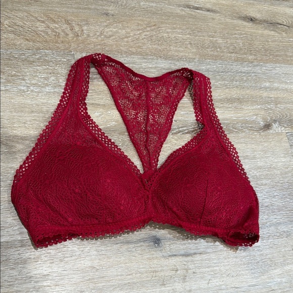Victoria's Secret Vintage Size L Red Lace Bralette with Racerback - Picture 6 of 8